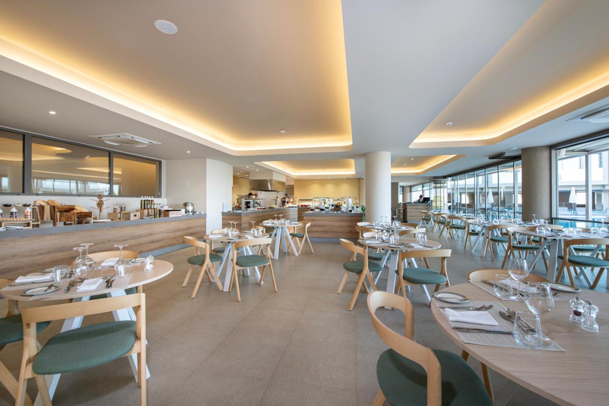 Ventale Island Breeze Resort Джорджополис Екстериор снимка