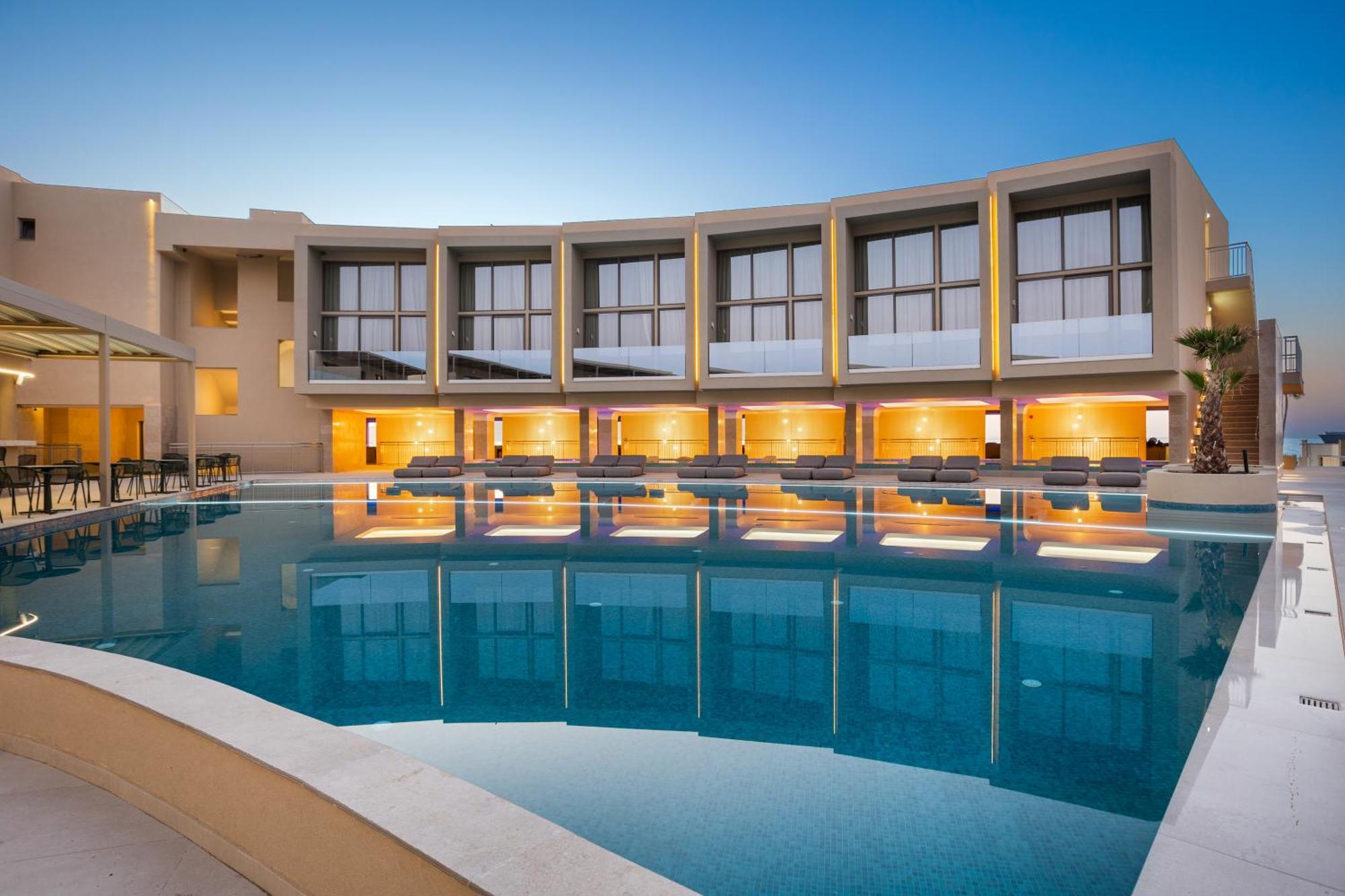Ventale Island Breeze Resort Джорджополис Екстериор снимка